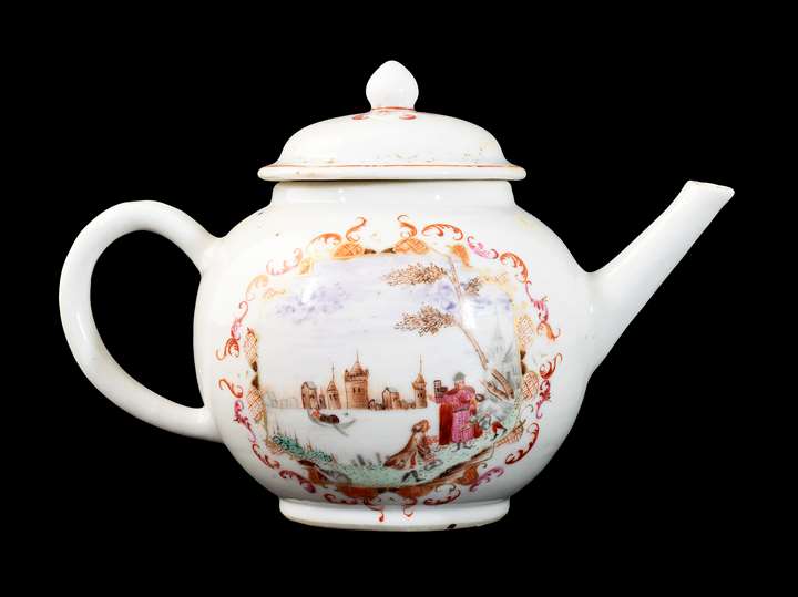 Chinese export porcelain teapot with European subject